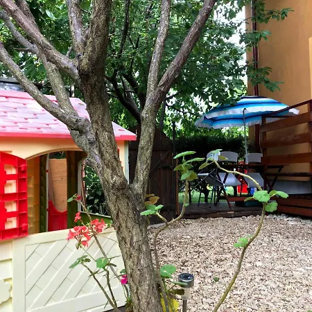 بيت ضيافة Vila Valentina *